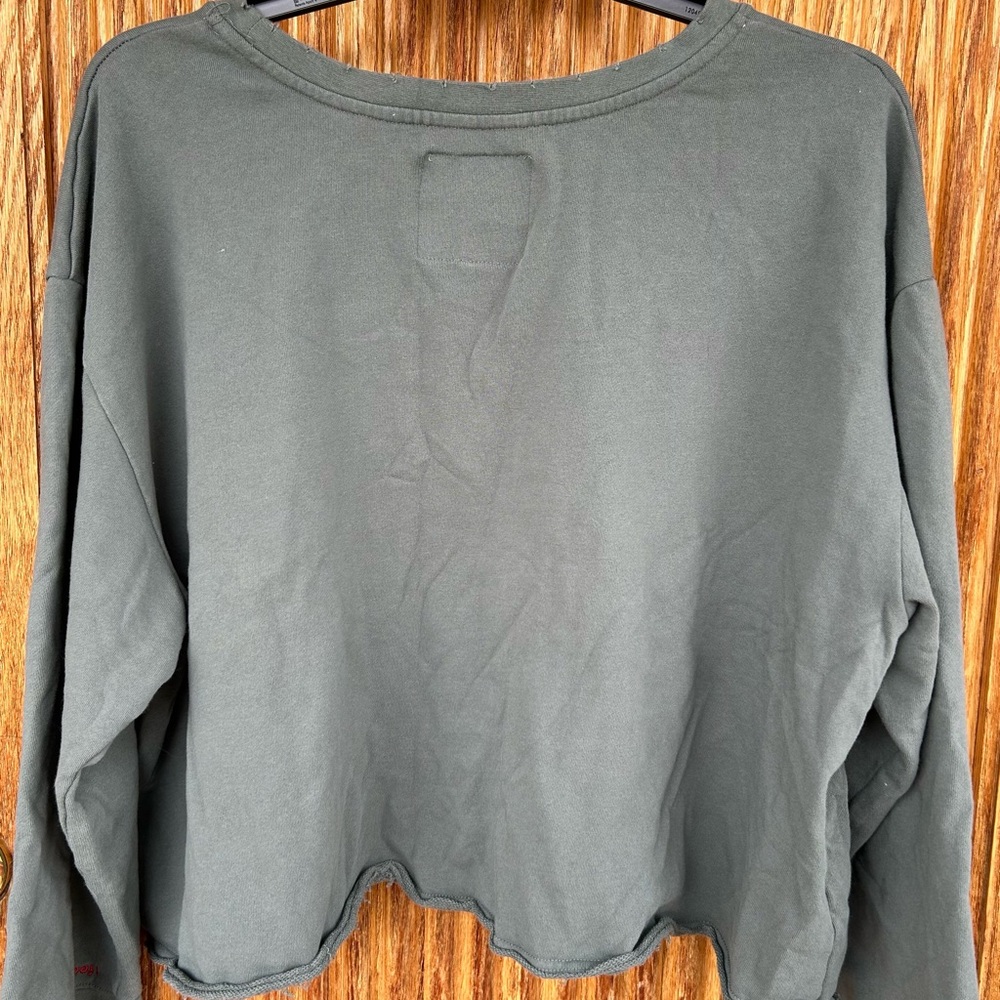 Peace Love World Sage Sweatshirt - Picture 4 of 7